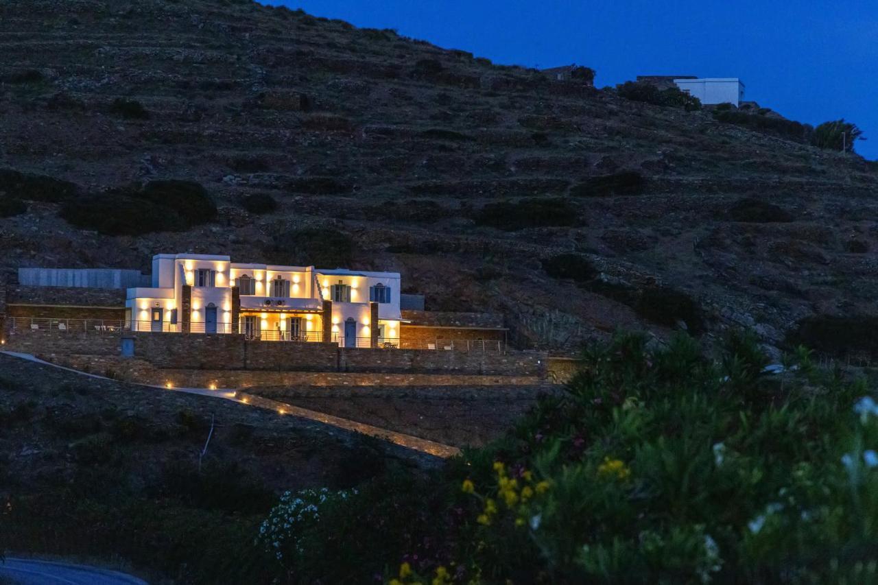 Aegean Muses * Arnados